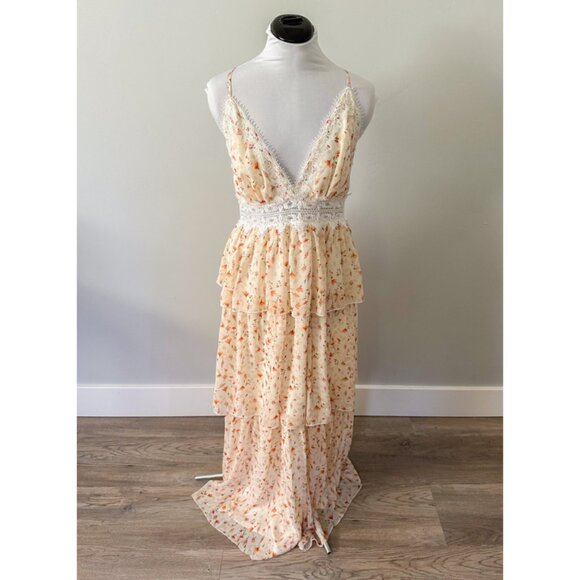 Aakaa Tiered Floral Maxi Dress - Picture 7 of 13